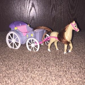 Fisher Price Sweet Streets Lot- Horse and Carriage